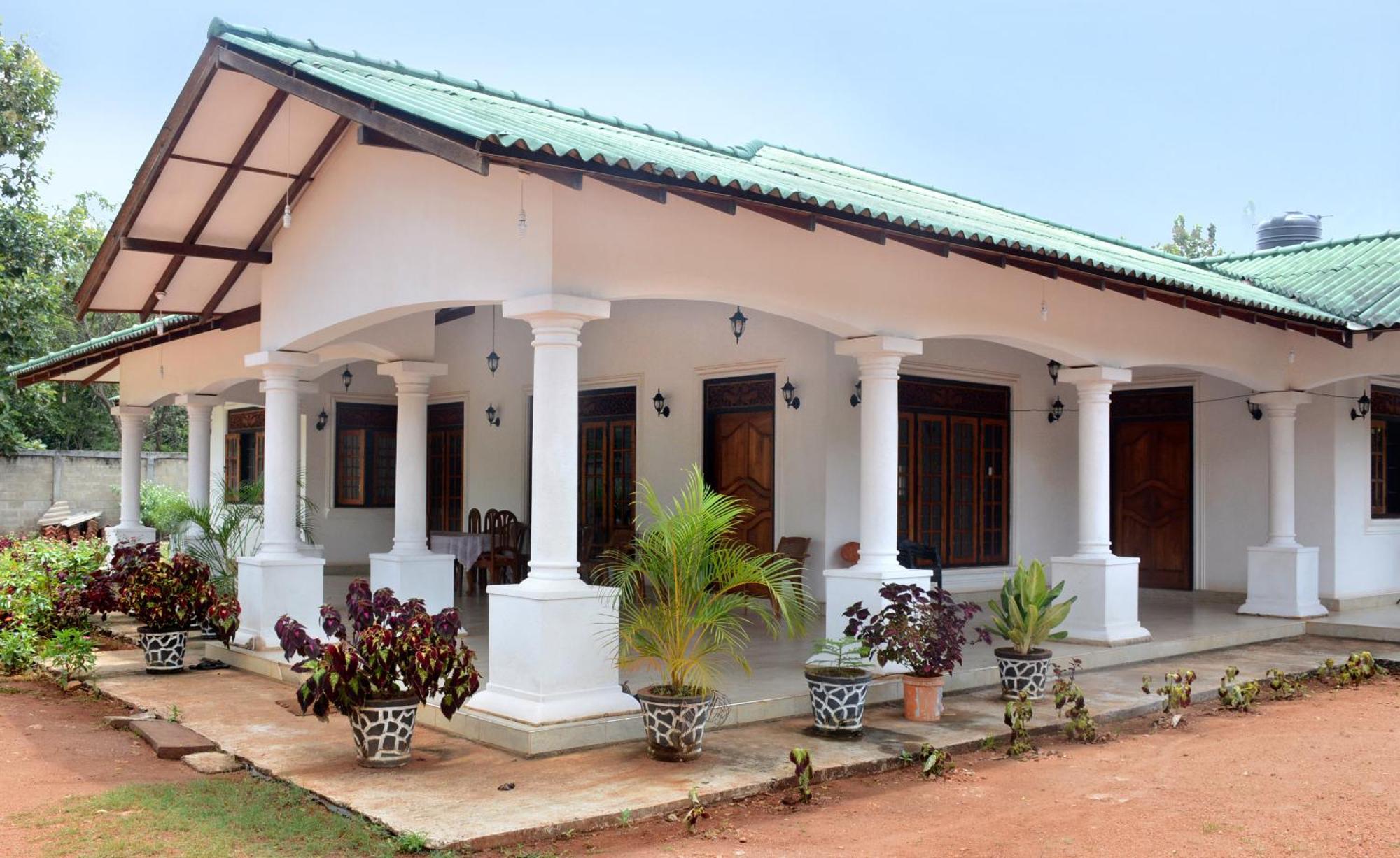 First House Mihintale Hotel Exterior photo